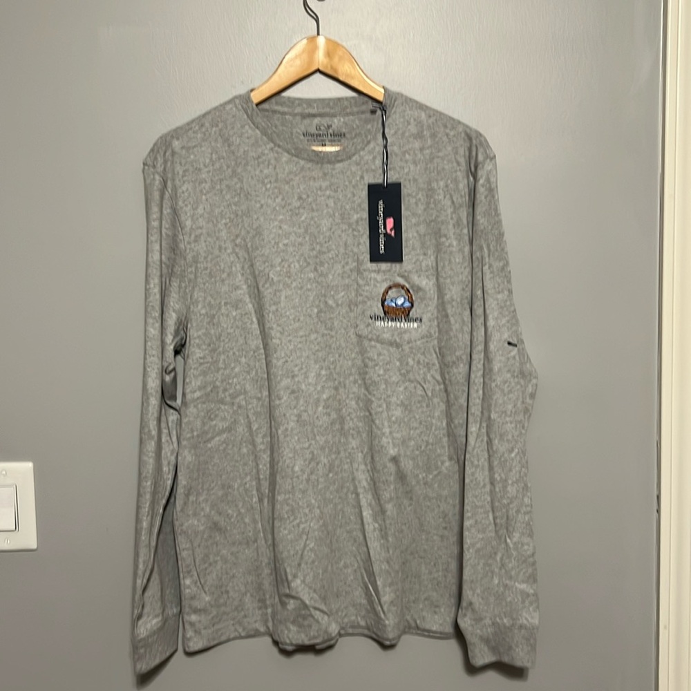 ❗️FINAL❗️🆕 Vineyard Vines EASTER Dog LS Pocket Tee 🔴🔴